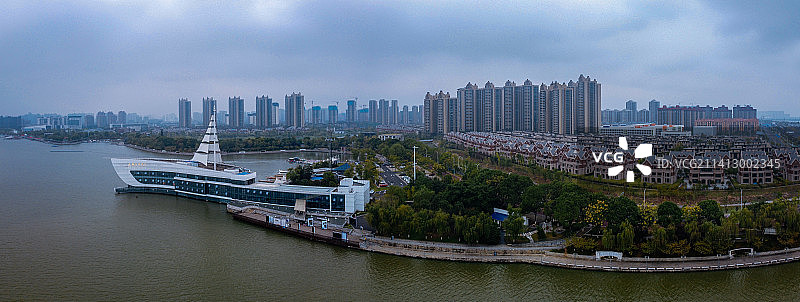 常德 地标 航拍 武陵区 司马路 环湖路 司马楼 欢乐水世界图片素材