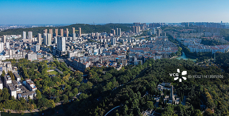 荆门 地标 航拍 东宝区 象山大道 龙泉公园 人民医院图片素材