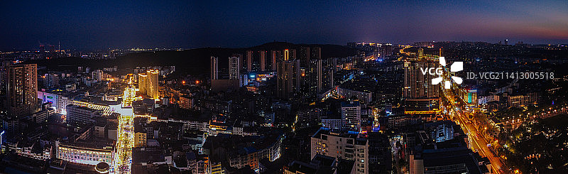 荆门 地标 航拍 东宝区 象山大道 龙泉公园 人民医院图片素材