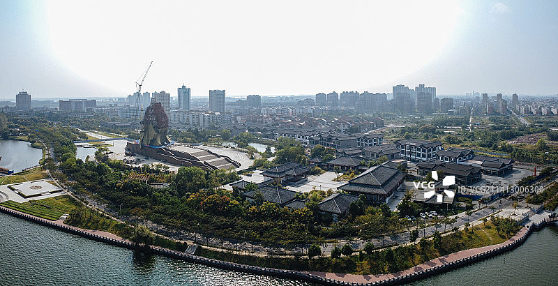 荆州市 地标 航拍 荆州区 东环路 北京西路 万达广场 荆州古城墙 关公义园图片素材