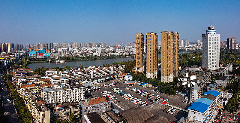 荆州市 地标 航拍 荆州区 东环路 北京西路 万达广场 荆州古城墙 关公义园图片素材