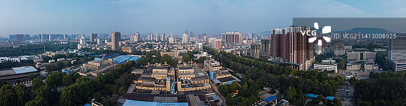 平顶山 地标 航拍 卫东区 建设路 人民商场 万达广场 中心医院图片素材