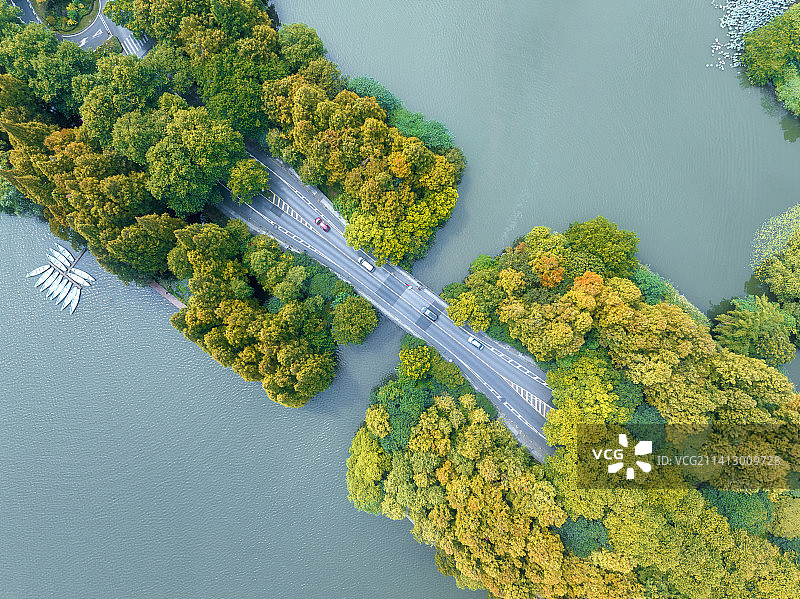 浙江杭州西湖杨公堤神州基地上帝视角航拍图片素材