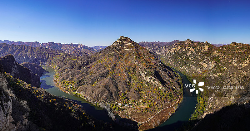 北京鹿皮关长城秋色图片素材