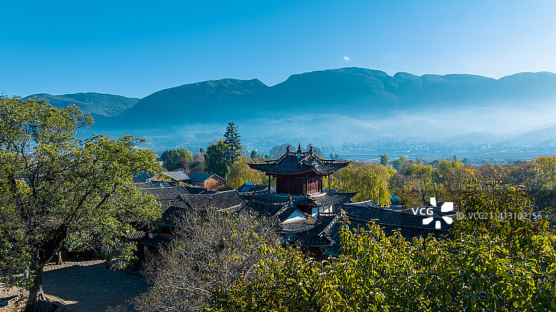 大理沙溪古镇古戏台图片素材