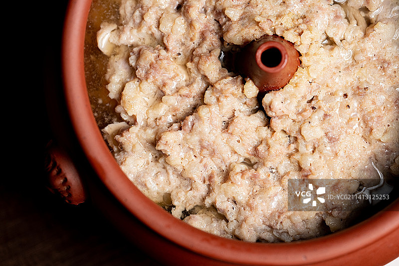 云南特色美食汽锅肉饼图片素材