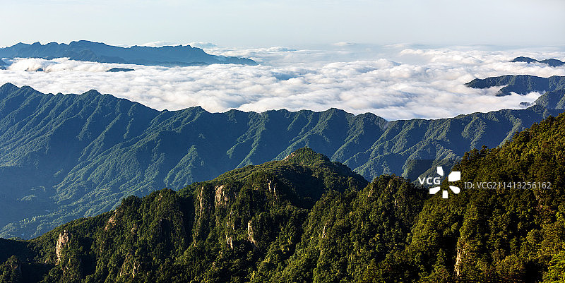 河南洛阳白云山风光图片素材