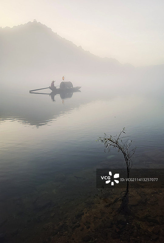 小东江晨雾图片素材
