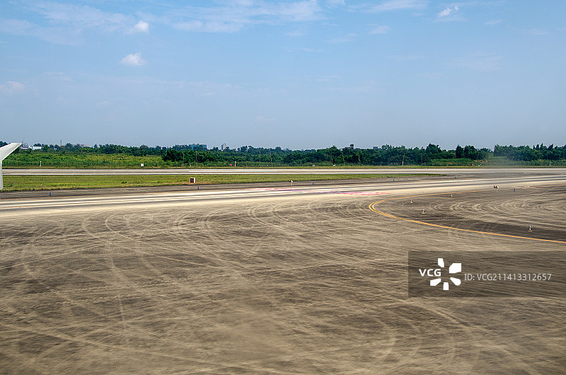 机场跑道图片素材