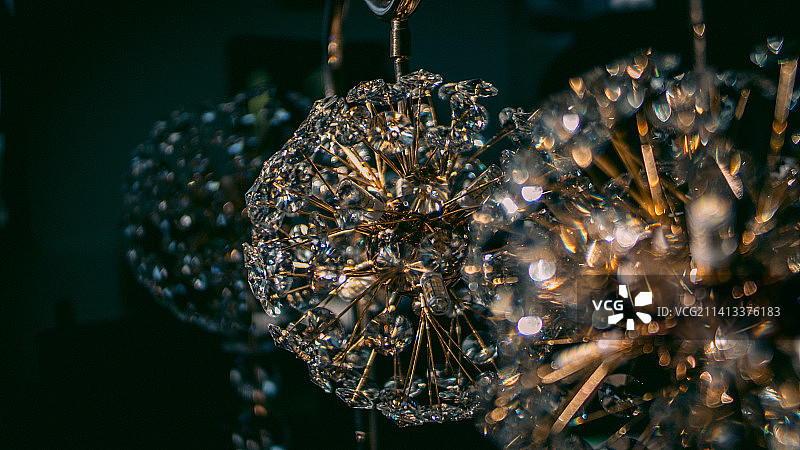 各种创意水晶灯泡，中国辽宁沈阳图片素材