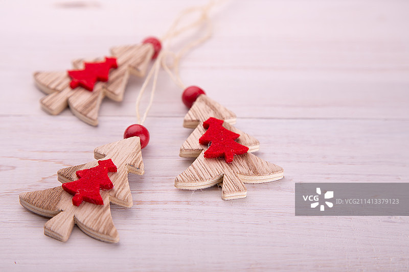 圣诞背景木质红色圣诞树图片素材