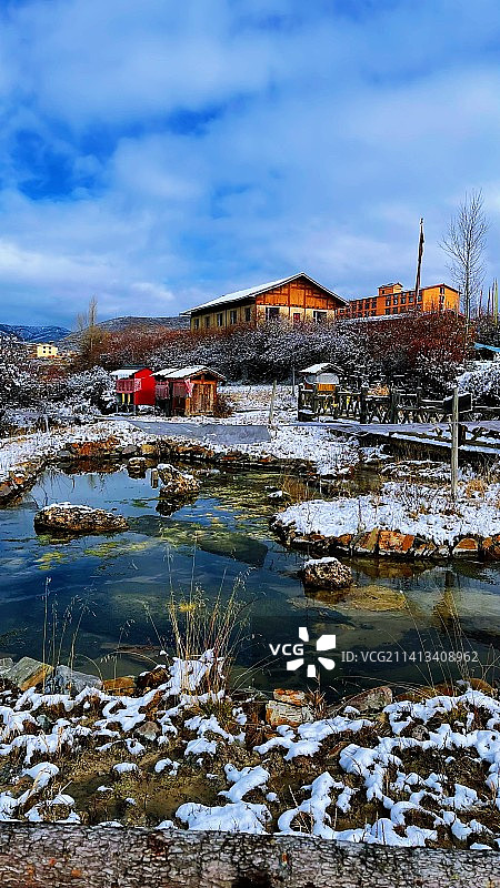 四川阿坝州松潘县，藏族美丽水乡上磨杰步村，《CCTV 发现之旅》栏目组也曾莅临本寨采风拍摄图片素材