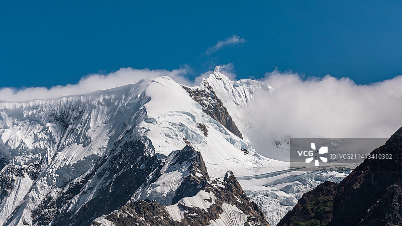 中国三大海洋冰川之一米堆冰川图片素材