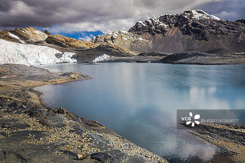 布兰卡山脉的帕斯托里冰川，安卡什，秘鲁图片素材