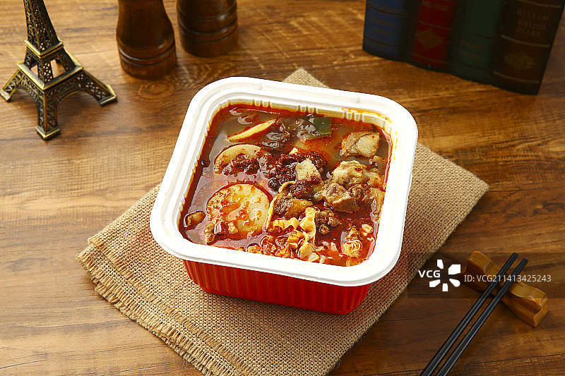 自热小火锅美食摄影拍摄图片素材