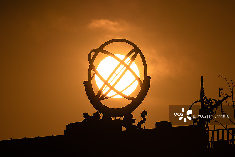 日悬古观象台图片素材