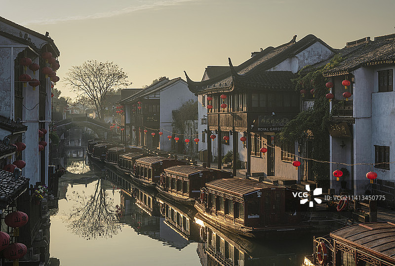 苏州山塘街，初冬清晨图片素材
