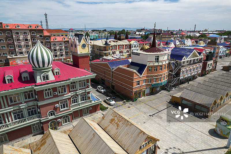 中国新疆阿勒泰布尔津县中俄老码头风情街图片素材