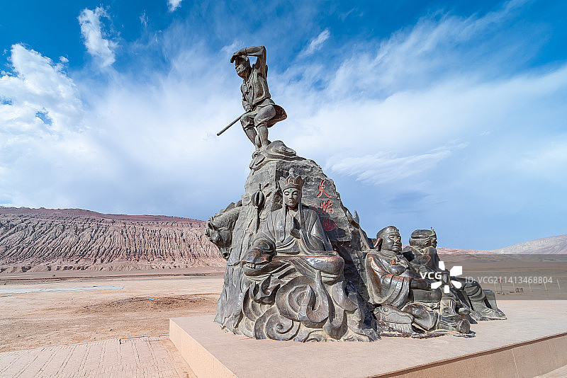 新疆吐鲁番火焰山景区图片素材