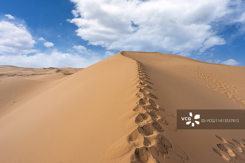 内蒙古乌拉特后期沙漠沙丘风光图片素材