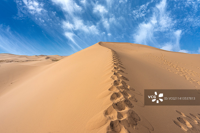 内蒙古乌拉特后期沙漠沙丘风光图片素材