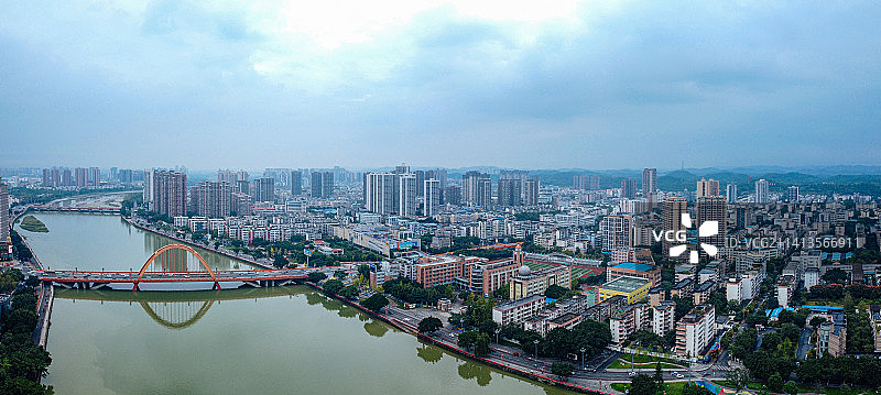 德阳市 地标 航拍 旌阳区 长江西路 彩虹桥 绵远河 文庙广场 五洲广场图片素材