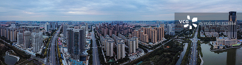 许昌 地标 航拍 魏都区 建安大道 许都大剧院 许昌博物馆 许都公园 中原国际饭店 春秋广场图片素材