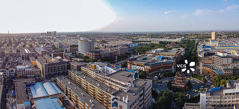 中卫 地标 航拍 沙坡头区 鼓楼 鼓楼南街 朝阳百货 红太阳广场 五馆一中心图片素材