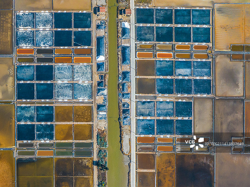 多彩盐田图片素材