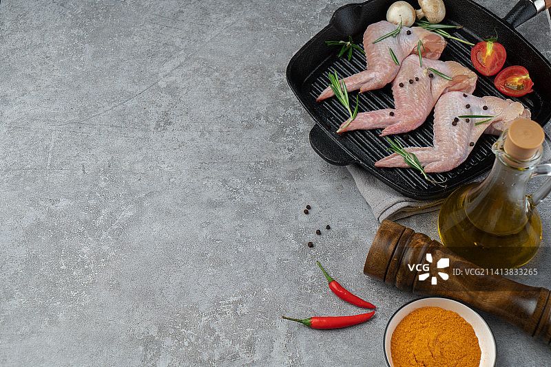 新鲜鸡翅膀图片素材