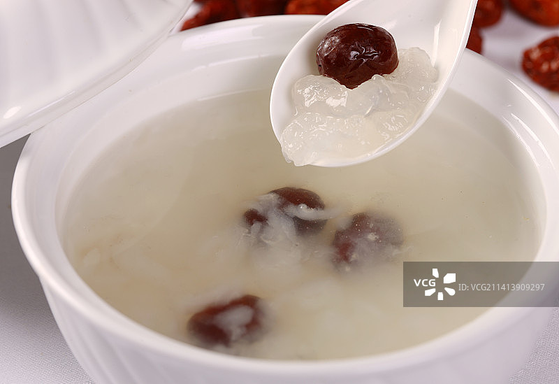 一碗红枣雪蛤图片素材