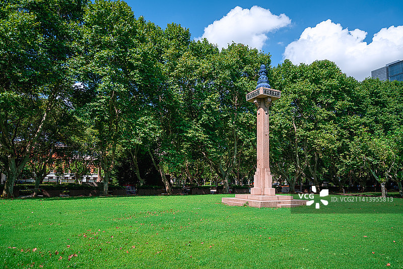上海同济大学国立柱图片素材