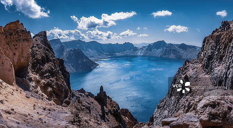 吉林白山长白山天池风光图片素材