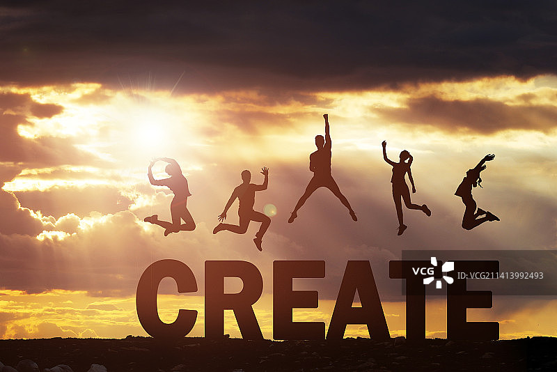 字母CREATE和一群跳跃的青年人剪影图片素材