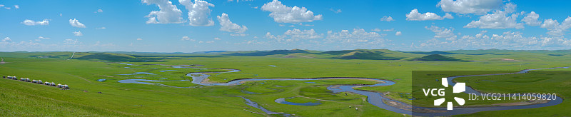莫尔格勒河位于内蒙古自治区呼伦贝尔市陈巴尔虎旗境内，流经呼伦贝尔大草原，号称“天下第一曲水”。图片素材