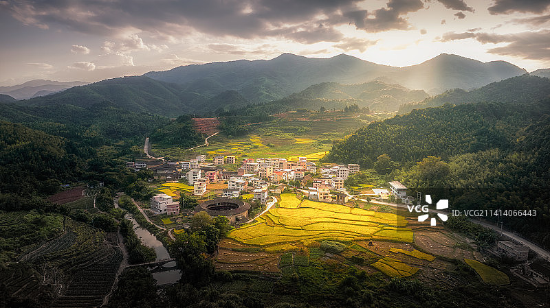 南靖土楼 背岭村图片素材