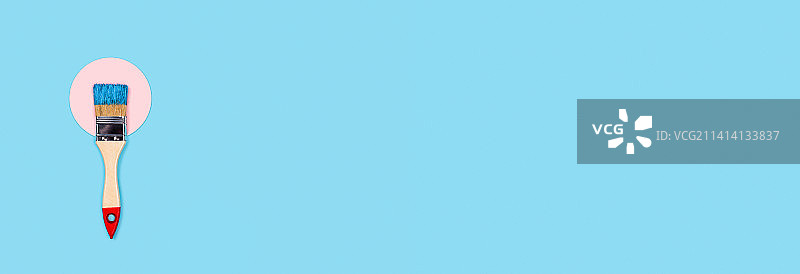 带有画笔和圆圈的蓝色背景，荷兰阿姆斯特丹图片素材