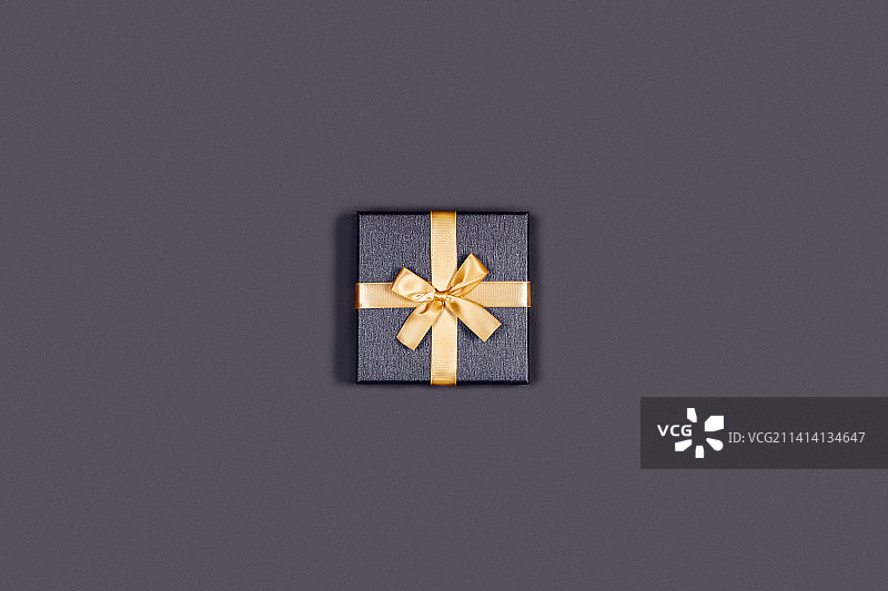 灰色背景礼品盒俯视图图片素材