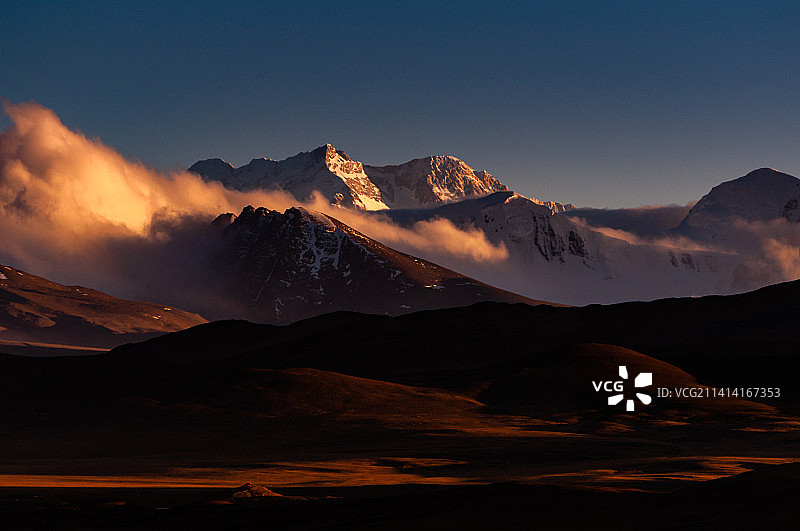 日照干城章嘉/Mt. Kangchenjunga图片素材