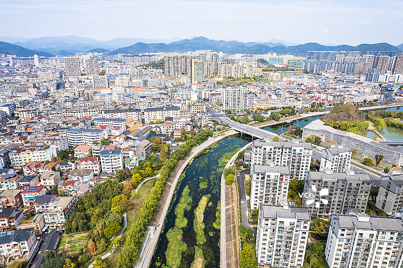 杭州临安青山湖建筑风景航拍图片素材