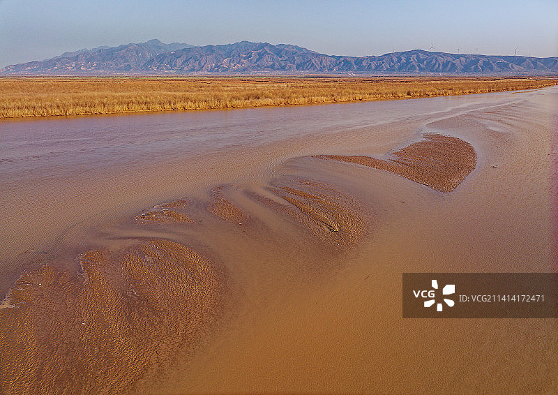 陕西渭南大荔黄河湿地滩涂航拍风光图片素材