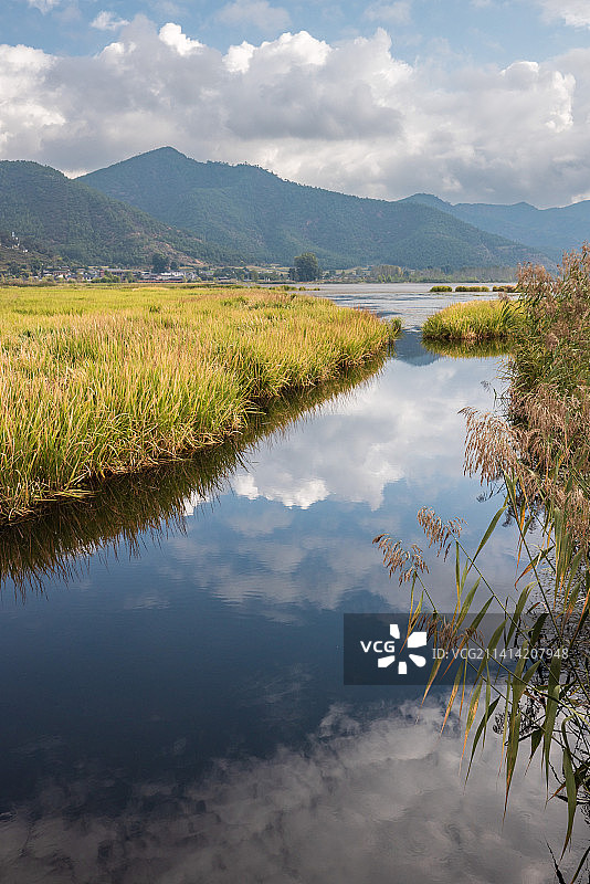 中国第三大深水湖泊川滇重要旅游地泸沽湖风光图片素材