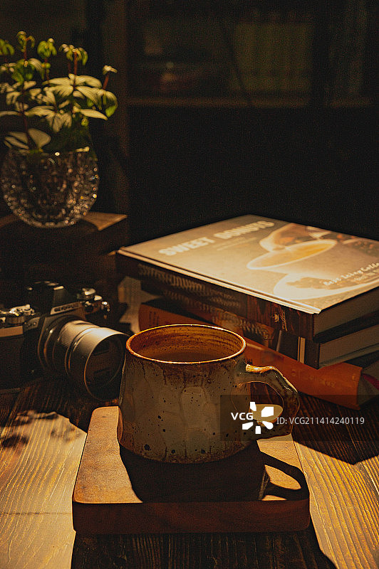 终究是一杯咖啡图片素材