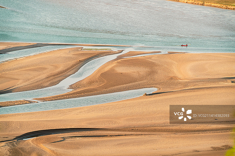 郑州黄河中下游分界外湿地滩涂图片素材