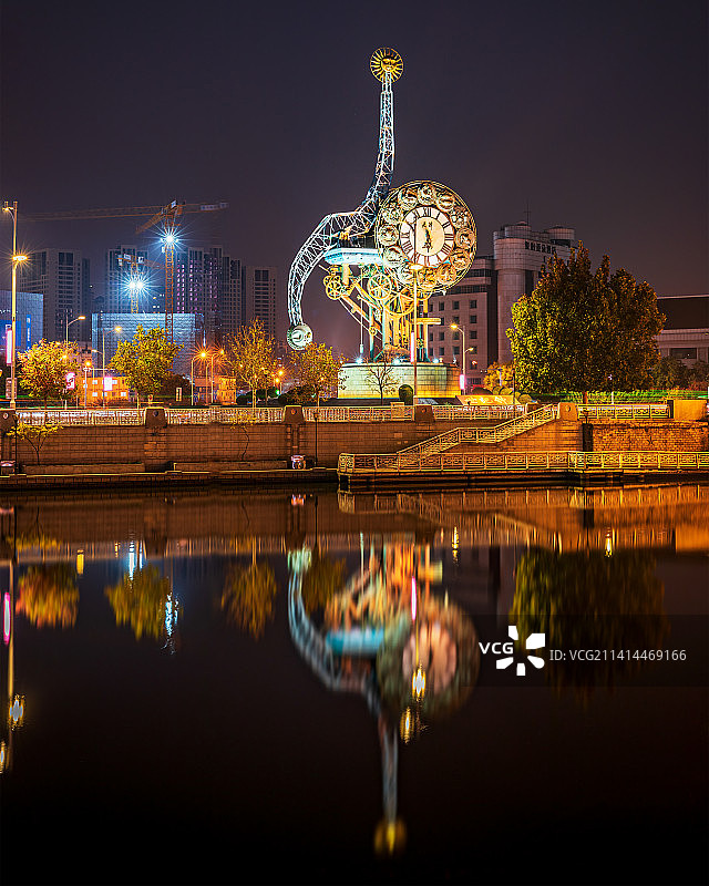 世纪钟夜色图片素材