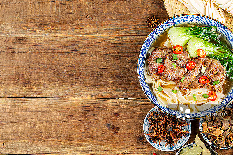 红烧牛肉面图片素材