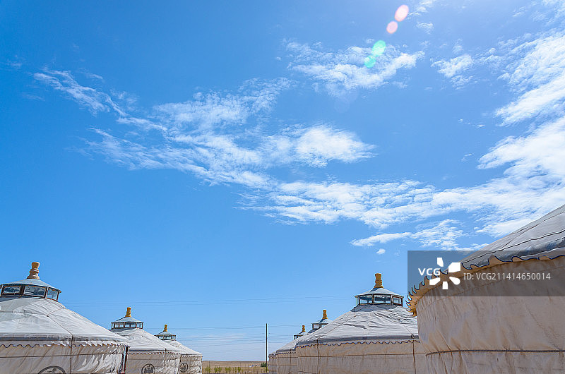 内蒙古巴彦淖尔温根塔拉旅游景区蒙古包帐篷图片素材