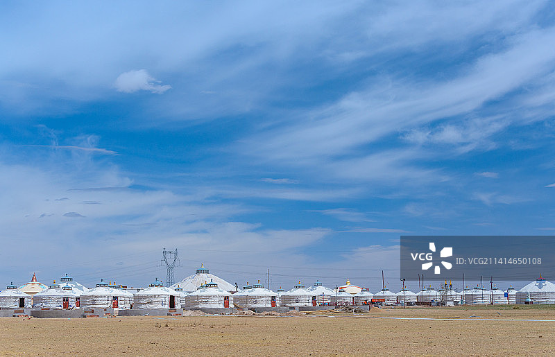 内蒙古巴彦淖尔温根塔拉旅游景区草原蒙古包图片素材