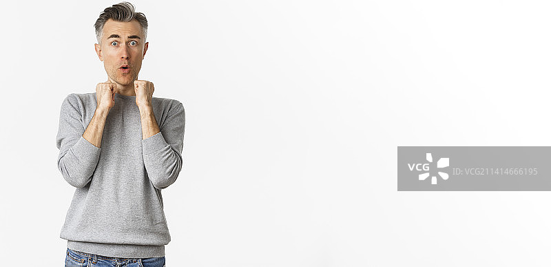 惊慌的中年男子图片素材