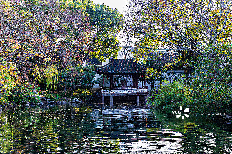 江苏苏州拙政园初冬风光图片素材